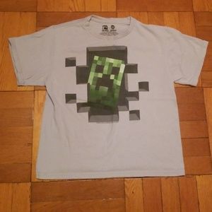 Boys Minecraft graphic tee!!